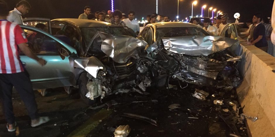 مصرع سائق وإصابة 4 بينهم لواء شرطة فى إنقلاب سيارة بصحراوي بني سويف