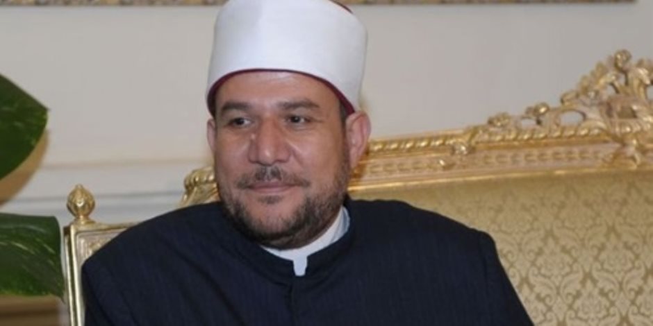 رئيس المجلس الإسلامي بالكاميرون يطالب بمراجعة كتب التراث 