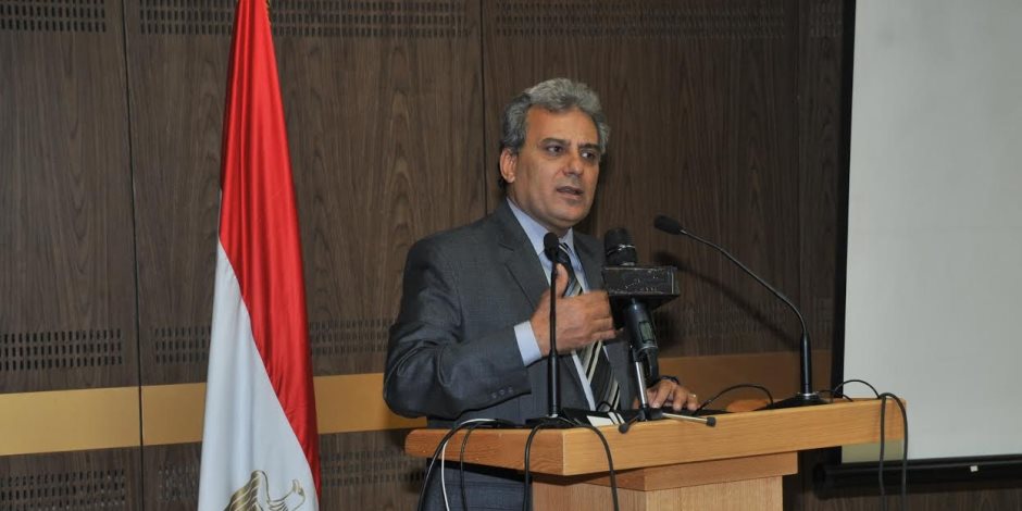 جابر نصار: جامعة القاهرة ستعلن عن كشف مقبرة أثرية تضم 12 مومياء في المنيا