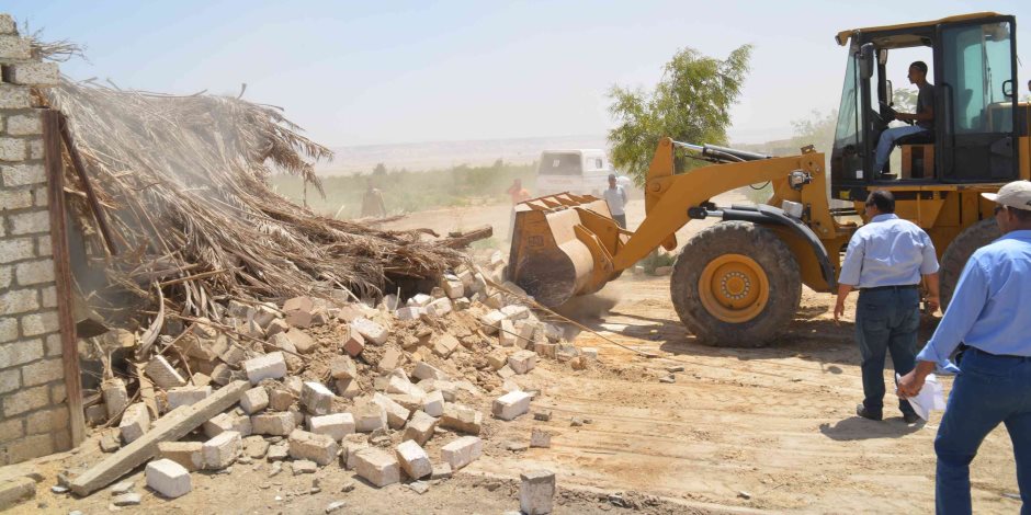 إزالة 60 حالة تعدٍ على أرض زراعية وأملاك دولة بـ 6 قرى في المنيا