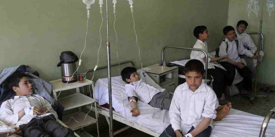 إصابة 30 طفلا يتيما بالتسمم بعد تناولهم وجبة طعام في شبرا الخيمة (محدث)