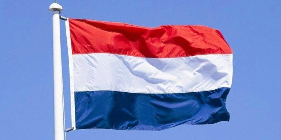 الهولنديون يبدأون التصويت في الانتخابات البرلمانية