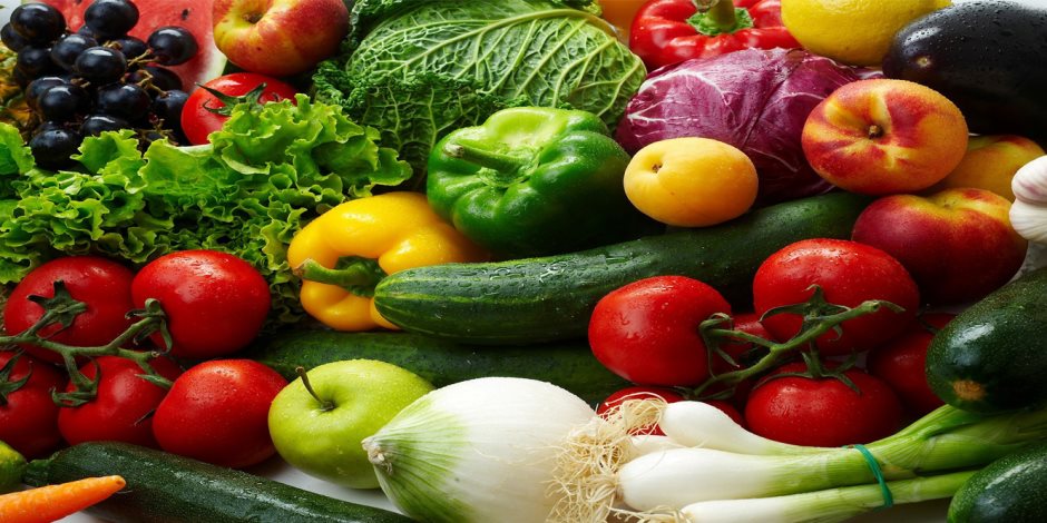 أسعار الخضروات والفاكهة اليوم الاثنين 23-10-2017 فى سوق العبور