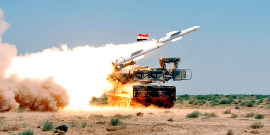 الدفاع الجوي السعودي يفجر صاروخ سكود أطلقته ميليشيات الحوثي علي خميس مشيط