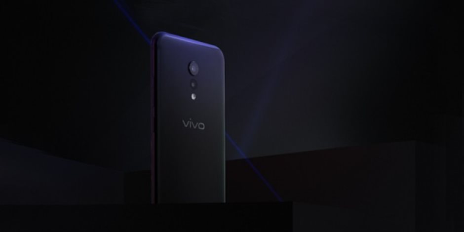 شركة Vivo  بتقلد آبل وتطلق نسخة جديدة من هاتف Xplay6 باللون الأسود