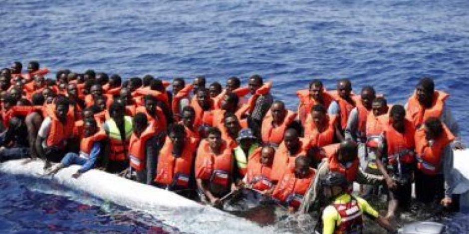 خفر السواحل الإسباني ينقذ 165 مهاجرا إفريقيا