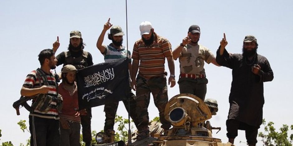 مسئول كردي: مسلحو "داعش" الذين فروا من العراق يهاجمون عفرين