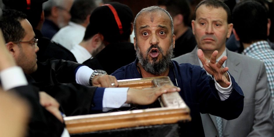 قيادات الإخوان تطعن علي محاكمتهم أمام دوائر الإرهاب 