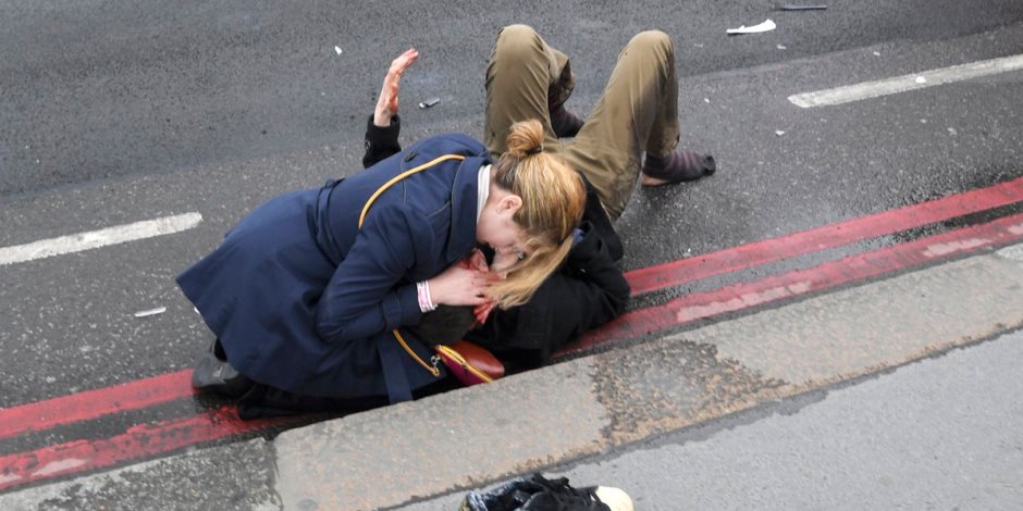 الشرطة البرطانية: نتعامل مع حادث «البرلمان» باعتباره عملا إرهابيا الشرطة البرطانية: نتعامل مع حادث «البرلمان» باعتباره عملا إرهابيا