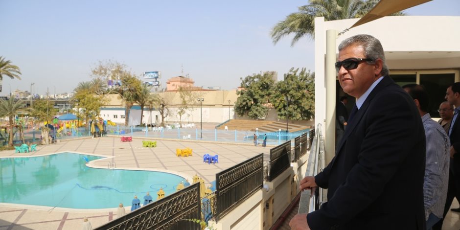 وزير الرياضة يتابع استعدادات مصر لكأس العالم لكرة السلة للشباب
