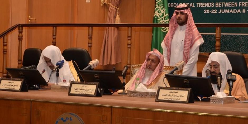 البيان الختامي لمؤتمر رابطة العلم الإسلامي يحذر من إثارة النعرات المذهبية والطائفية البيان الختامي لمؤتمر رابطة العلم الإسلامي يحذر من إثارة النعرات المذهبية والطائفية
