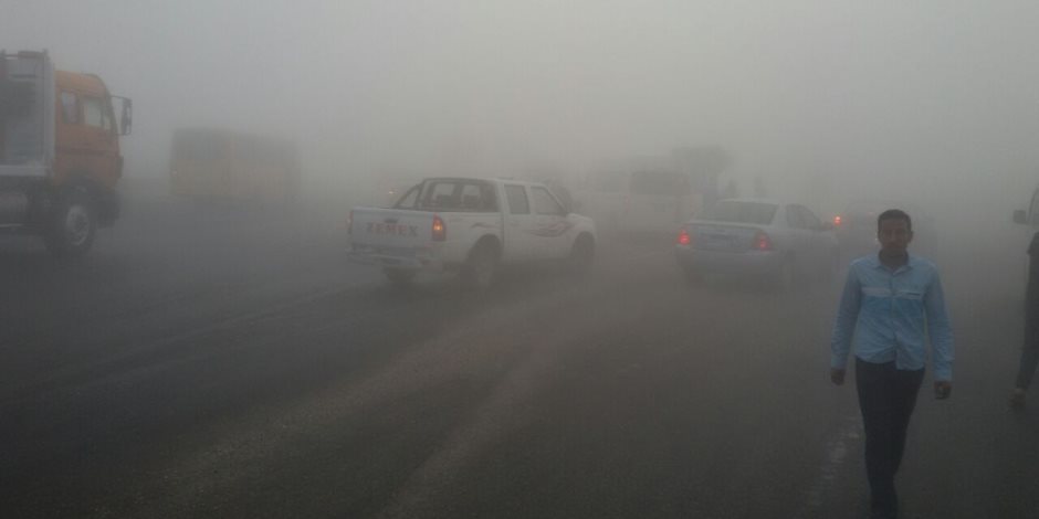غلق طريق بورسعيد - القنطرة لانعدام الرؤية بسبب الشبورة المائية