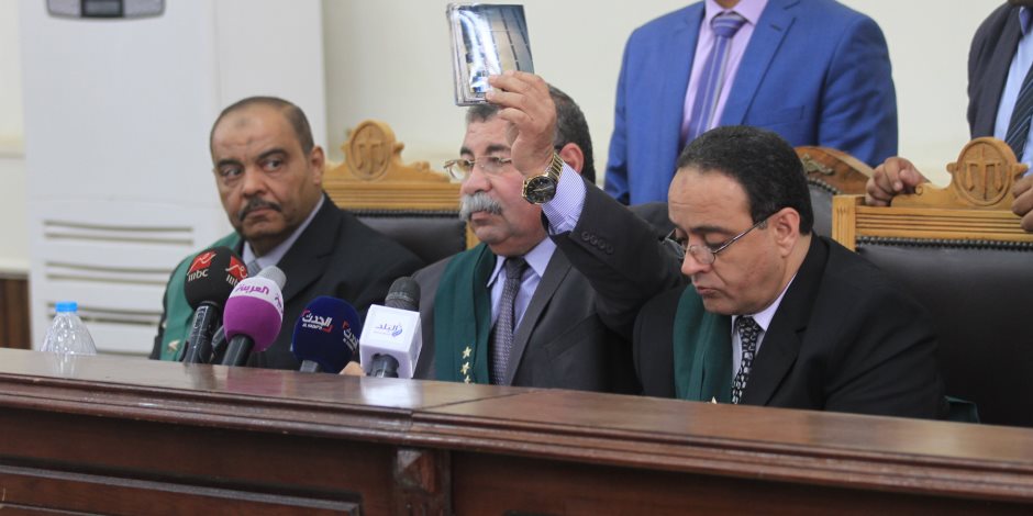 تأجيل محاكمة منصور أبو جبل و12 آخرين بتهمة التحريض ضد الداخلية لـ23 يناير