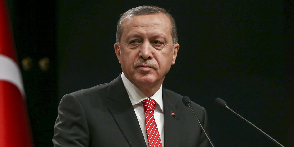 لا مرحبا بك.. الاسم أردوغان رئيس تركيا والمهنة المنبوذ دوليا