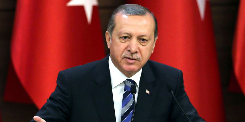 أردوغان يهنئ أنصاره بالتصويت بنعم في الاستفتاء..والمعارضة ترفض النتائج
