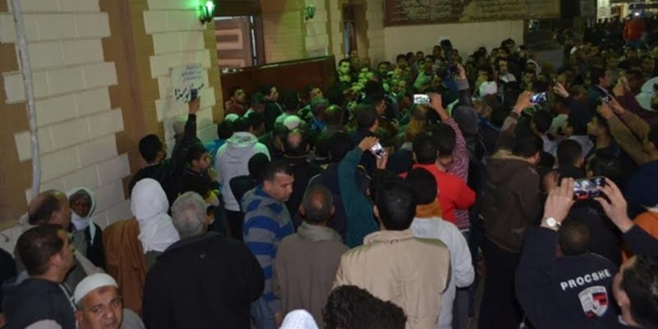 أهالي بني سويف يشيعون جنازة 4 عمال لقوا مصرعهم في حادث بالأردن