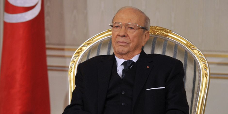 الرئيس التونسى: 2018 سيكون عام الاهتمام بالشباب