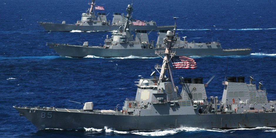 مسؤول أمريكي: سفن حربية أمريكية ستتحرك نحو شبه الجزيرة الكورية عبر المحيط الهادئ