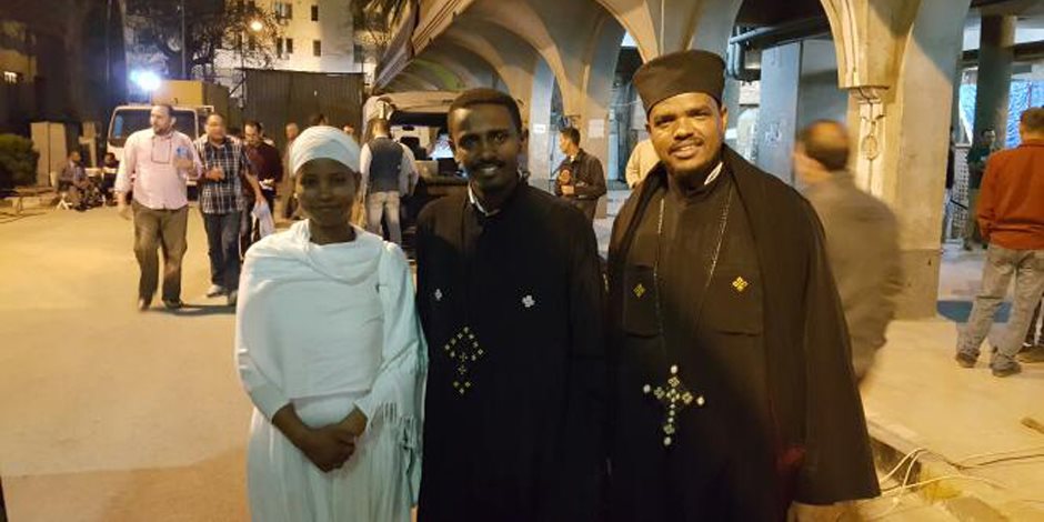 زيارة أساقفة الكنيسة الإثيوبية للكاتدرائية لحضور قداس عيد القيامة 