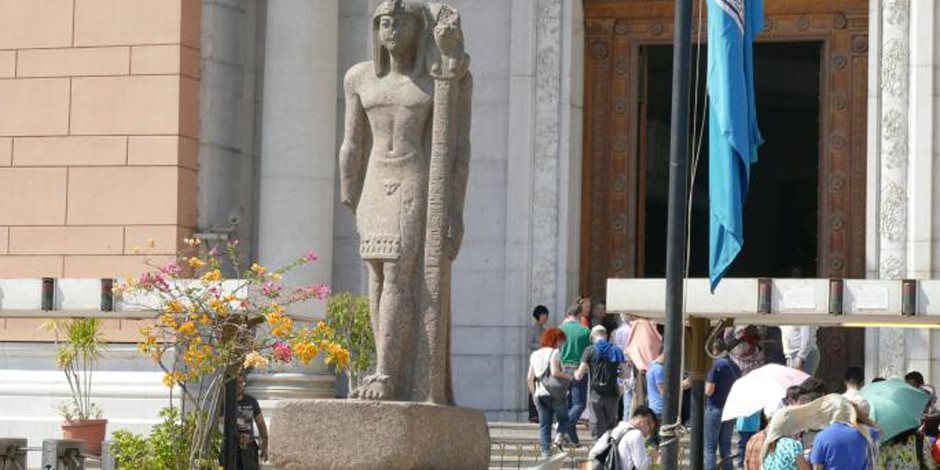 المتحف المصري بالتحرير يعرض استغلال الكافيتريات بالمزايدة العلنية 