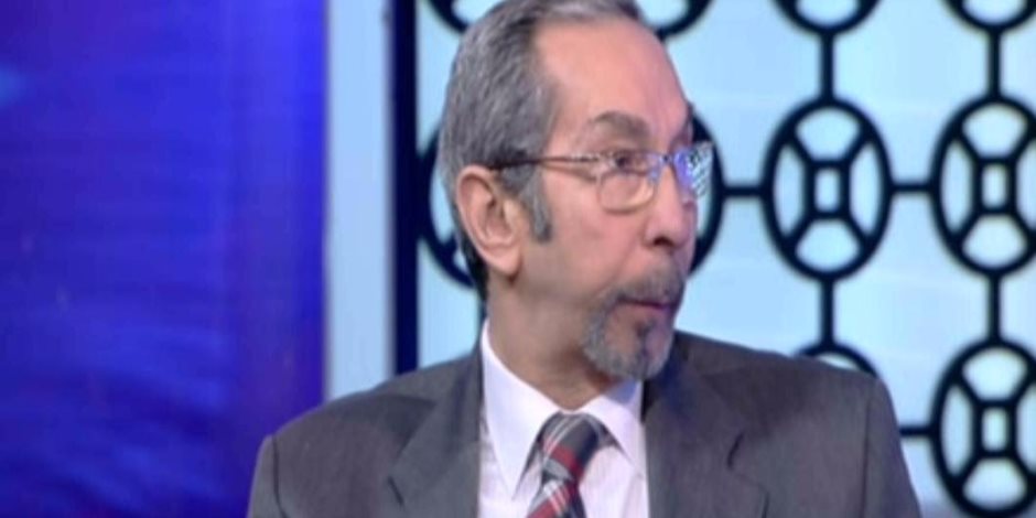 رشاد عبده: الحكومة لا تستطيع تنفيذ طموحات الشعب