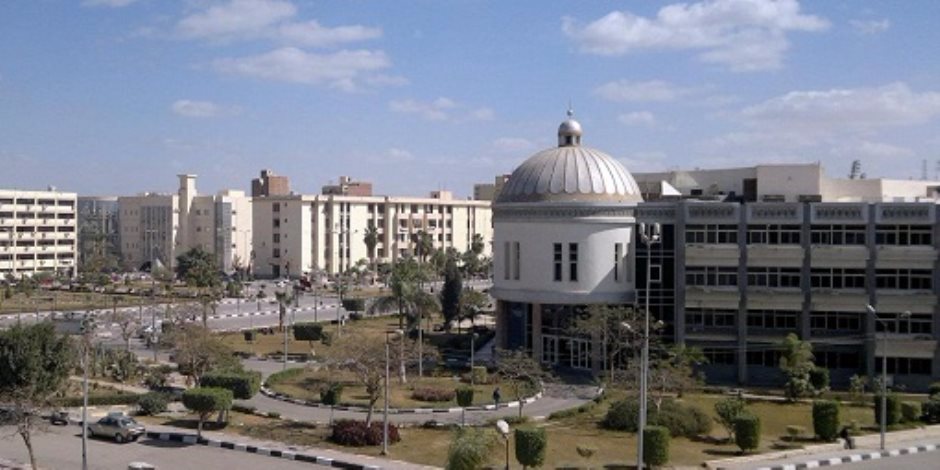 جامعة الفيوم تعلن الحداد ثلاثة أيام على أرواح شهداء الشرطة في حادث الواحات الإرهابي