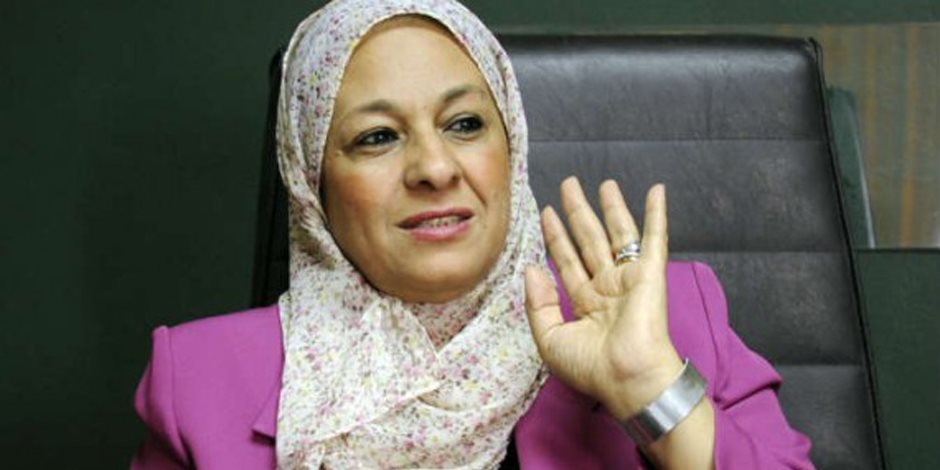 نائب محافظ القاهرة تتفقد إزالة التعديات من حرم السكة الحديد في التونسي
