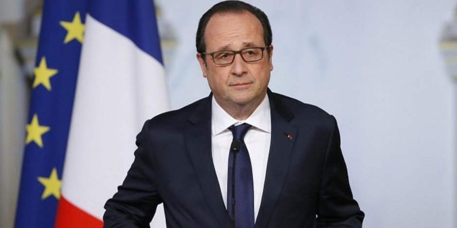 الرئيس الفرنسي يهنئ ماكرون على فوزه في الجولة الأولى للانتخابات الرئاسية 