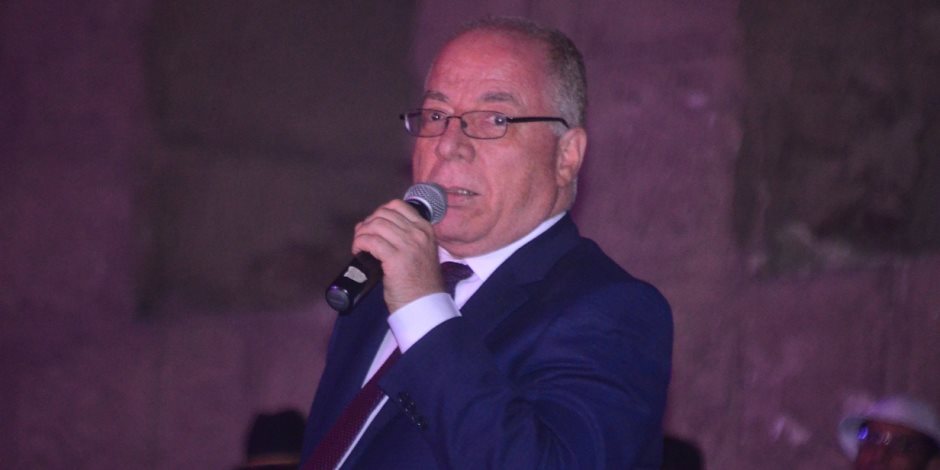 وزير الثقافة يفتتح معرض «الأقصر عاصمة الثقافة العربية»