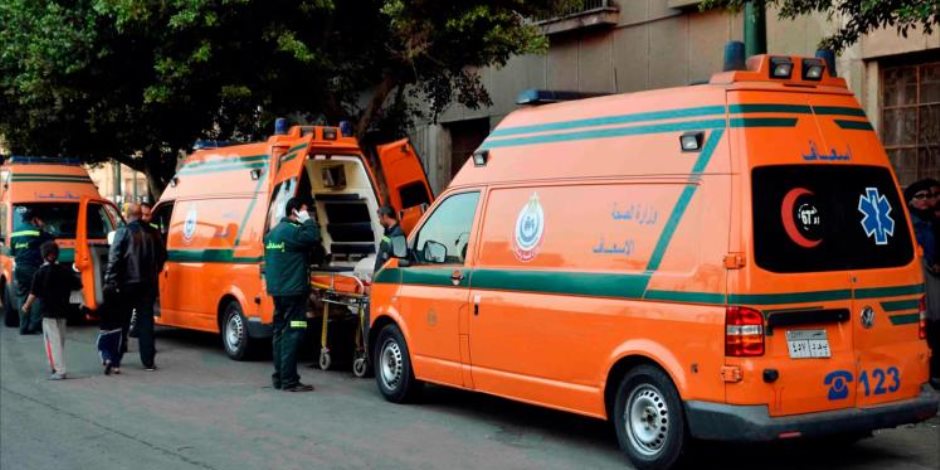 الإسعاف: 25 سيارة طبية تشارك في إغاثة النازحين من السودان بمعبري أرقين وقسطل