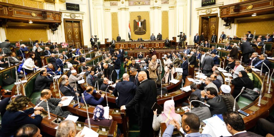 5 نقابات تطالب بوقف جلسات «النواب» لمناقشة قانون الصيدلة