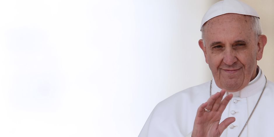 عاجل.. أول تغريدة لبابا الفاتيكان خلال زيارته إلى مصر
