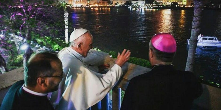 رمز عالمي للتسامح وتعزيز الإخوة الإنسانية.. قادة الإمارات يرحبون بزيارة البابا فرانسيس