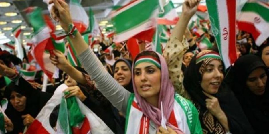 456 ساعة فاصلة تحسم مصير التيار الإصلاحي في «تمثيلية الديمقراطية الإيرانية»