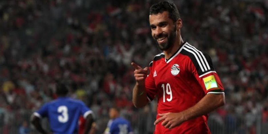 تقديرا له على مسيرته الدولية مع المنتخب .. تكريم عبد الله السعيد قبل انطلاق مباراة الإسماعيلي وبيراميدز