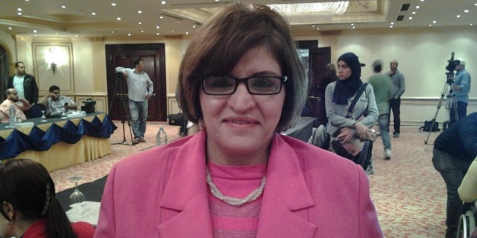 نائبة تطالب وزير الصحة بإعادة بناء وحدة رعاية بقرية البياضية