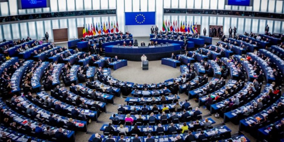 البرلمان الأوروبى: نطالب الناتو بتمهيد الطريق أمام أوكرانيا للانضمام للحلف