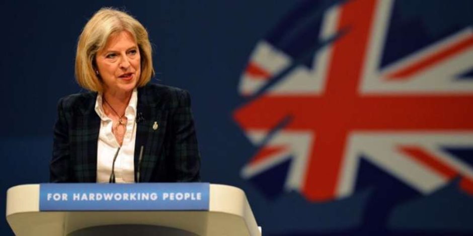 «ماي» تستدعى وزراء لبحث إنضمام بريطانيا إلى عمل عسكري محتمل في سوريا