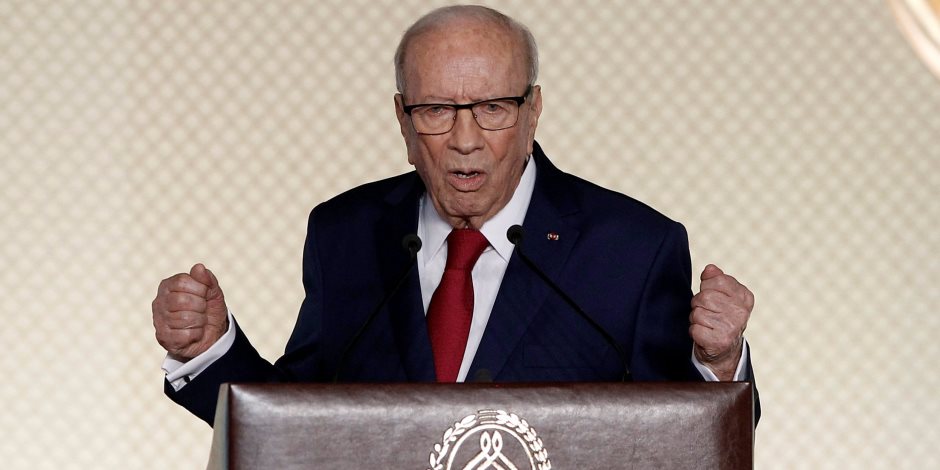 الرئيس التونسى ورئيس حكومته يستعرضان استراتيجية مكافحة الفساد فى البلاد