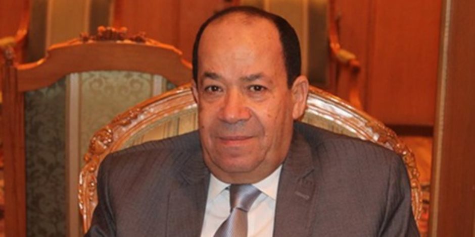 وكيل صناعة البرلمان: طريقان لتقلل استيراد السلع واستنزاف أموال المصريين