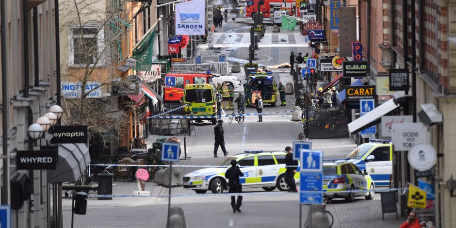 إصابة شرطى سويدى فى حادث طعن وسط ستوكهولم