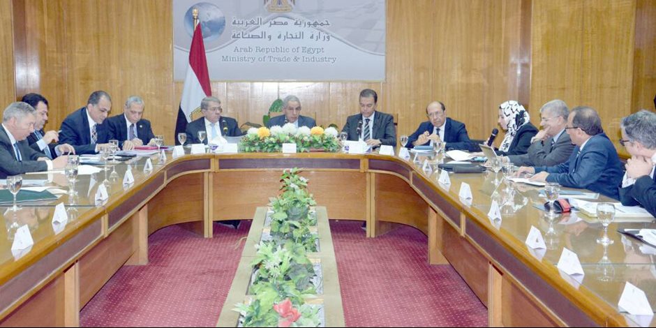 وزير النقل يعلن تفاصيل خدمة الشباك الواحد والربط الإلكتروني للموانيء البحرية المصرية