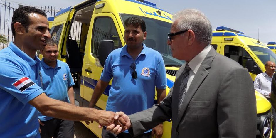 دعم إسعاف جنوب سيناء بـ 5 سيارات حديثة ومجهزة بأحدث المعدات