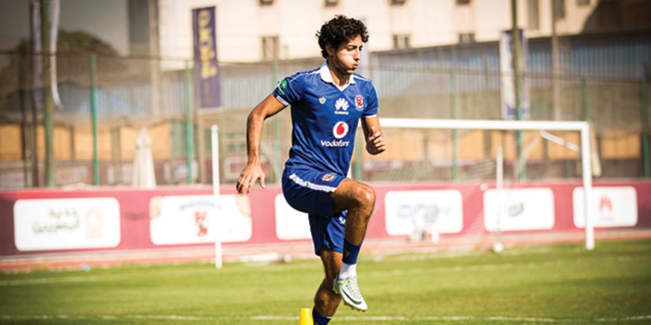 محمد هاني يسجل الهدف الثالث للأهلى في مرمى النصر (فيديو)
