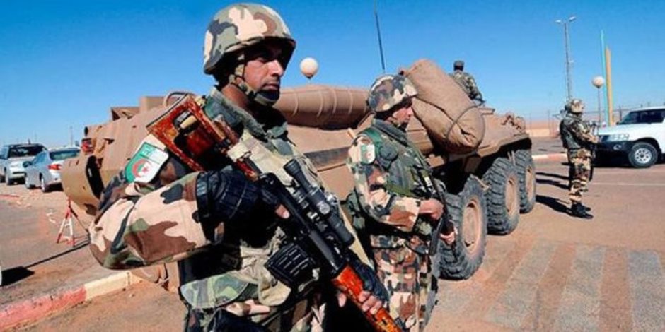 الجزائر: تدمير أربعة مخابئ للإرهابيين وضبط عنصر داعم للجماعات الإرهابية
