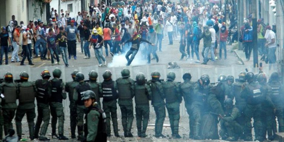 هندوراس تستدعى القائم بالأعمال فى فنزويلا للتشاور