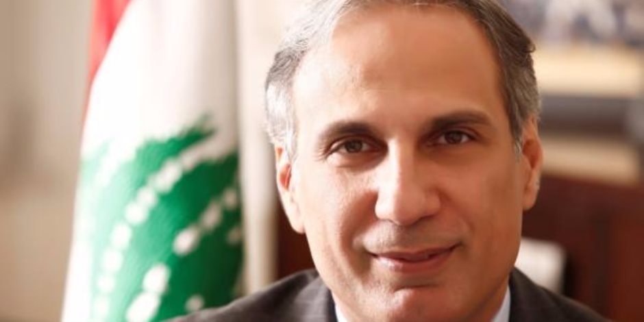 رائد شرف الدين:«مصر تمتلك الإمكانات والطاقات التى تمكنها من تحقيق التنمية الاقتصادية» رائد شرف الدين:«مصر تمتلك الإمكانات والطاقات التى تمكنها من تحقيق التنمية الاقتصادية»