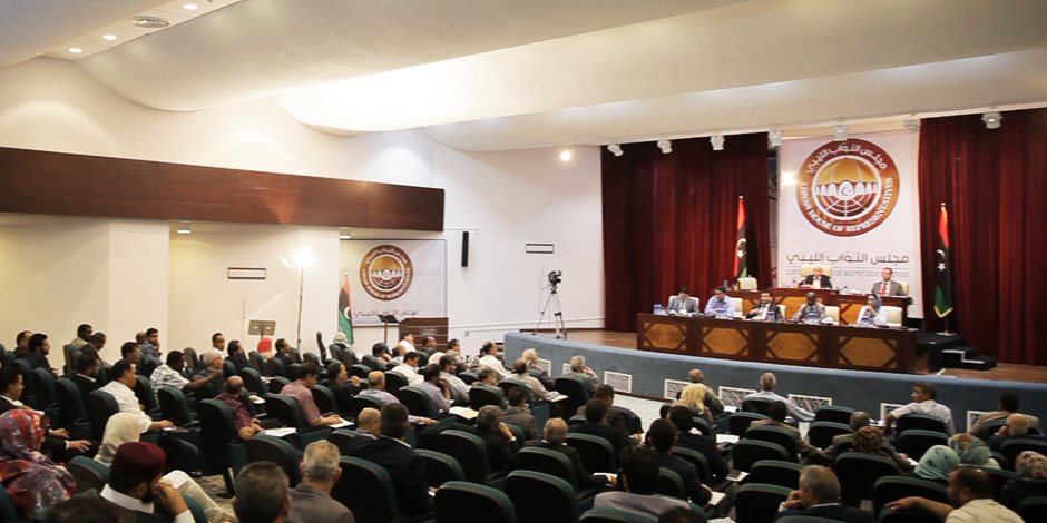 البرلمان الليبى يوافق بالإجماع على سحب الاعتراف بحكومة السراج
