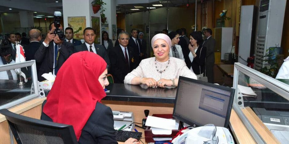 زوجة الرئيس السيسي تتبرع لصندوق «تحيا مصر» (صور)