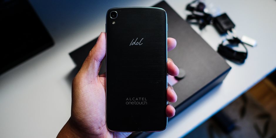 اعتماد هاتف alcatel الذكى الجديد Idol 5 من قبل لجنة الاتصالات الاتحادية 